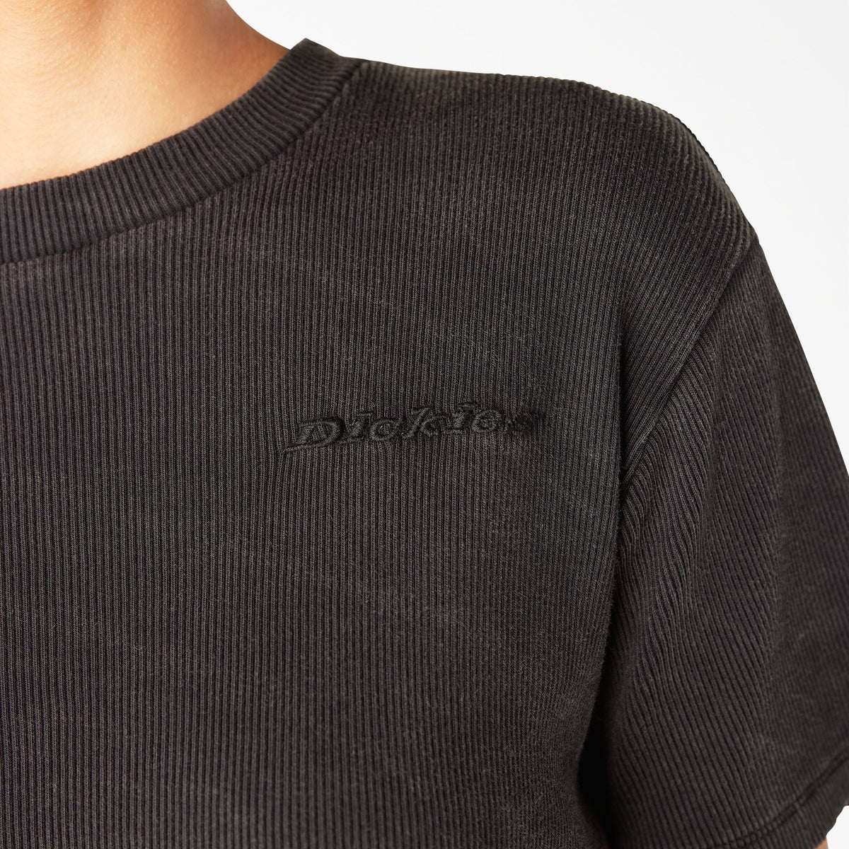 Women's Plentywood Cropped T-Shirt - Dickies Women|Sale